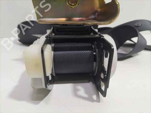 Rear right seatbelt TOYOTA COROLLA (_E12_) 2.0 D-4D (CDE120_, CDE120R) | BP17337738I28 