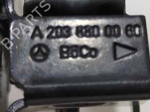 Hood lock MERCEDES-BENZ E-CLASS (W211)  | BP18160044C133 