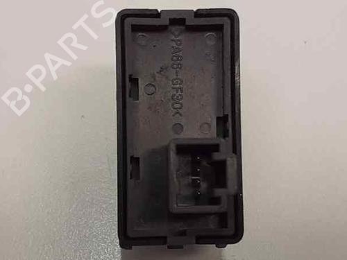 Switch NISSAN X-TRAIL I (T30)  | BP6613607I30