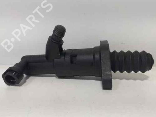 Used Clutch slave cylinder SKODA OCTAVIA II (1Z3) [2004-2013]  19157494