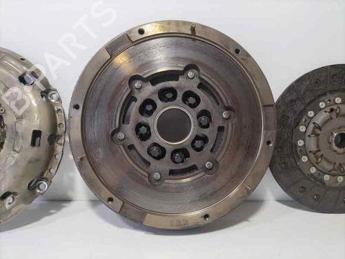 Flywheel FORD MONDEO III Saloon (B4Y)  | BP19747648M101 