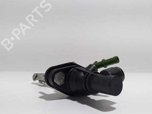 Used Clutch slave cylinder TOYOTA AVENSIS Estate (_T27_) 2.0 D-4D (ADT270_, ADT270R) (124 hp) 13964874