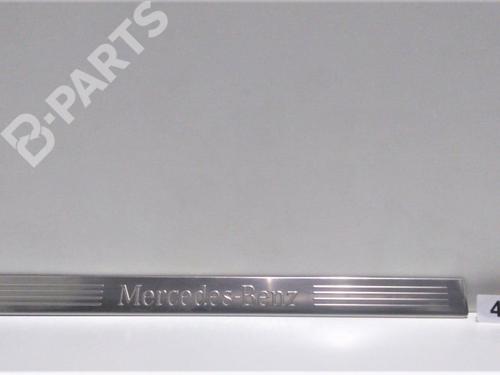 Used Left front door panel Left front door panel MERCEDES-BENZ E-CLASS T-Model (S212) E 200 CDI / BlueTEC (212.205, 212.206) (136 hp) 7265792 7265792