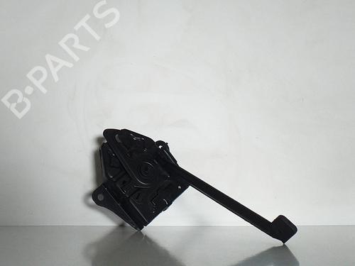 Used Hood lock KIA SORENTO I (JC) 2.5 CRDi 4WD (140 hp) 10517708
