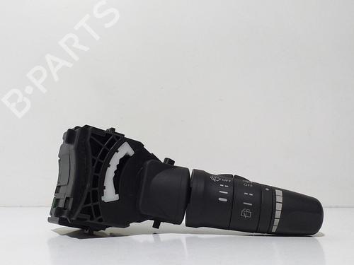 Used Steering column stalk NISSAN X-TRAIL I (T30) 2.2 DCi (114 hp) 10717127