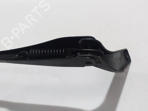 Front windshield wiper arm BMW 1 (E87) 120 d | BP7745576C143 