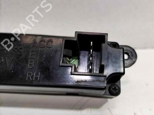 Display monitor HYUNDAI TUCSON (JM) 2.0 CRDi All-wheel Drive | BP17573593C48 