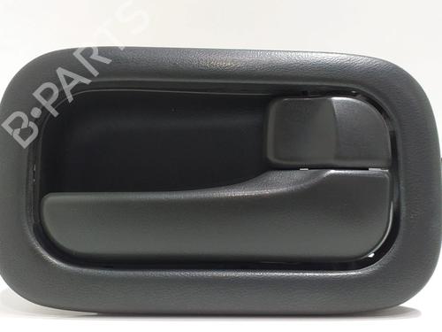 Used Front right interior door handle NISSAN X-TRAIL I (T30) [2001-2013]  8219756