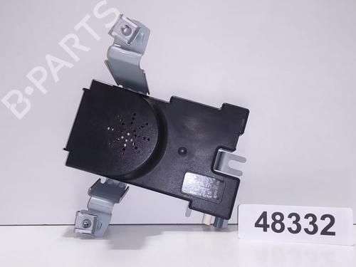 Used Electronic module AUDI A3 (8P1) 1.9 TDI (105 hp) 6965681