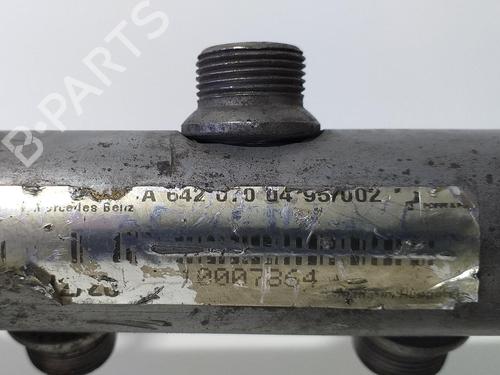 Injection rail MERCEDES-BENZ M-CLASS (W164) ML 320 CDI 4-matic (164.122) | BP13237352M98 