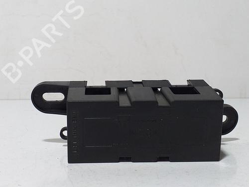 Used Fuse box LAND ROVER RANGE ROVER SPORT II (L494) 3.0 SDV6 4x4 (306 hp) 14516212