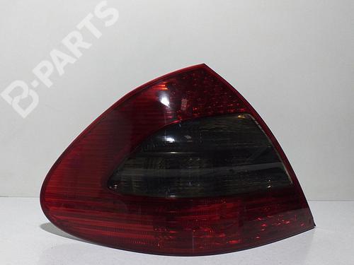 Used Left taillight Left taillight MERCEDES-BENZ E-CLASS (W211) E 220 CDI (211.008) (170 hp) 10645679 10645679
