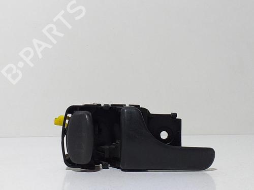 Used Front left interior door handle NISSAN TERRANO II (R20) 2.7 TDi 4WD (125 hp) 10228360