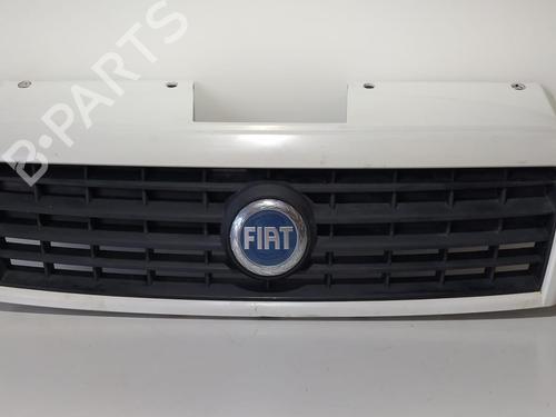 Calandra anteriore FIAT DOBLO MPV (119_, 223_) 1.3 JTD (75 hp) 15679024