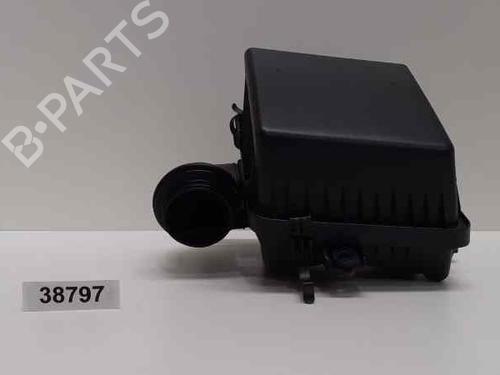 Used Air filter box KIA SORENTO I (JC) 2.5 CRDi (170 hp) 13963541