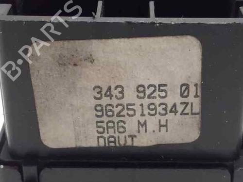 Headlight switch CITROËN XSARA Coupe (N0) 1.6 i | BP5761794I24 