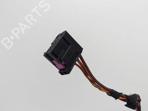 Right rear door VW TOUAREG (7LA, 7L6, 7L7) 3.2 V6 | BP8304771C5 