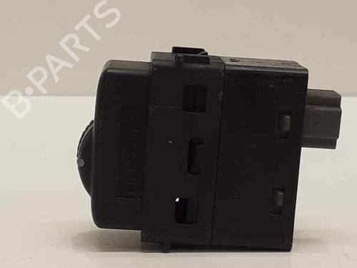 Switch NISSAN X-TRAIL I (T30)  | BP6613607I30
