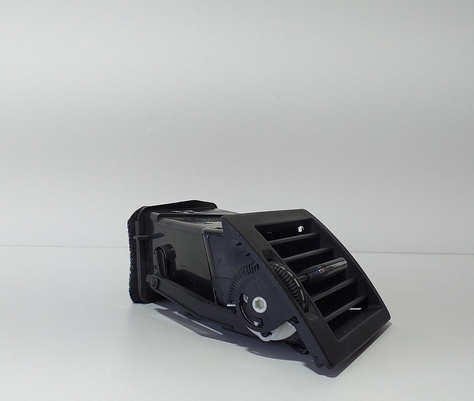 Grille D'aération Mercedes-benz Clase A W169 A 180 Cdi Exclusive Edition 169.007 108920