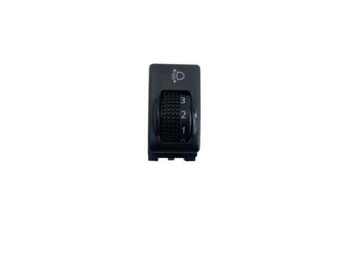 Used Headlight switch Headlight switch NISSAN JUKE (F15) 1.5 dCi (110 hp) 31682663 31682663