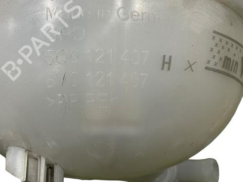 expansion-tank-vw-golf-alltrack-vii-variant-ba5-bv5-2014-2015-2016-2017-2018-2019-2020-24861469 main image