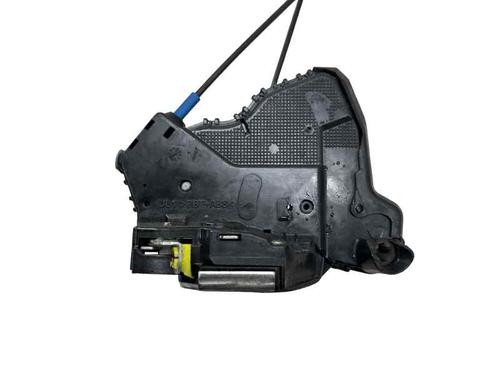 front-left-lock-toyota-auris-_e15_-2006-2007-2008-2009-2010-2011-2012-2013-32181944 main image