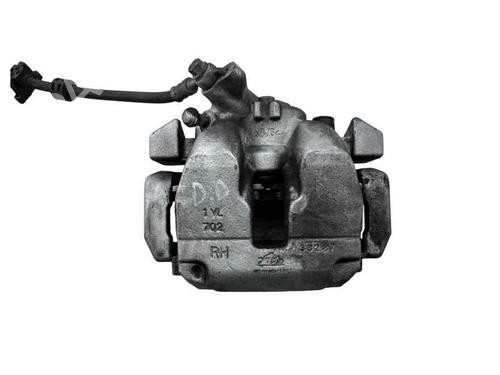 Used Right front brake caliper PEUGEOT 3008 II SUV (MC_, MR_, MJ_, M4_) 1.5 BlueHDi 130 (131 hp) 32227144