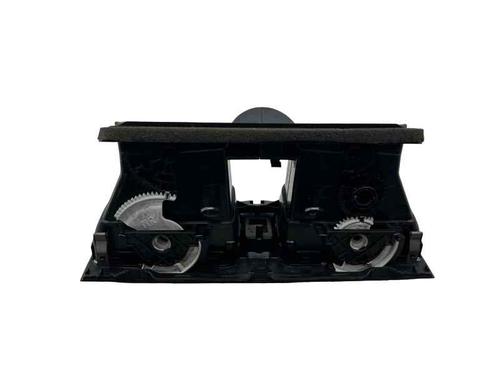 Used Air vent Air vent VW GOLF VI (5K1) 1.4 TSI (160 hp) 32259638 32259638