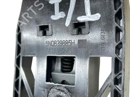  - Image 4