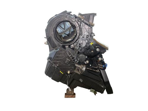 Heater matrix box FORD KUGA II (DM2) | BP31682123M61 - Image 2