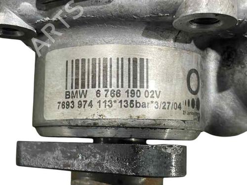 Used Steering pump Steering pump BMW 5 (E60) 525 i (192 hp) 25212090 25212090