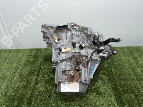Used Gearbox Gearbox PEUGEOT PARTNER Box Body/MPV (5_, G_) 1.9 D (69 hp) 31684217 31684217