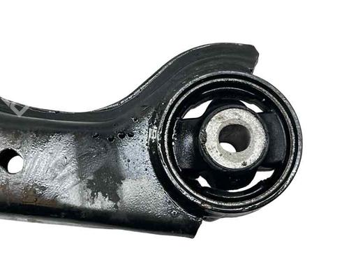 Used Right front suspension arm Right front suspension arm 31583223 31583223