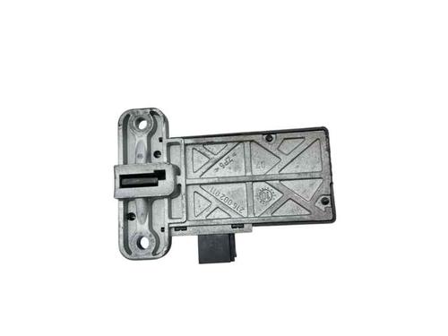 Electronic module VW PASSAT B7 (362) 2.0 TDI | BP30718121M83  - Image 6