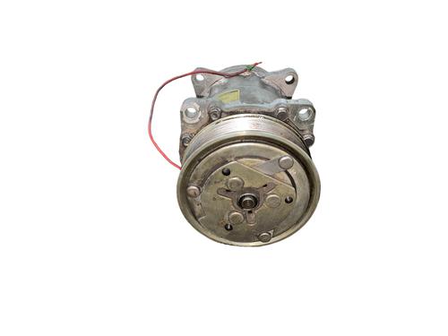 Used AC compressor AC compressor VW CADDY I (14) 1.6 (75 hp) 24353100 24353100