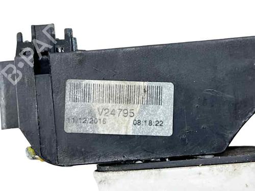 front-right-exterior-door-handle-ford-ka-ru8-2008-2009-2010-2011-2012-2013-2014-2015-2016-33424951 main image