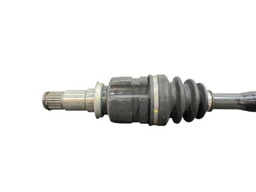 right-front-driveshaft-toyota-auris-_e18_-2012-2013-2014-2015-2016-2017-2018-2019-30270766 main image