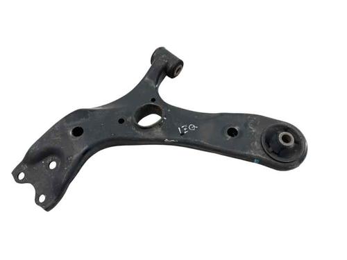 Left front suspension arm TOYOTA AURIS (_E18_) 1.4 D-4D (NDE180_, NDE180R) | BP27889166M12 