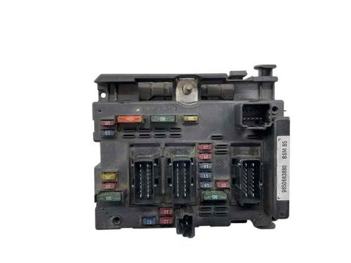 Sikringsdose PEUGEOT 307 SW (3H) 2.0 HDI 110 (107 hp) 29875639