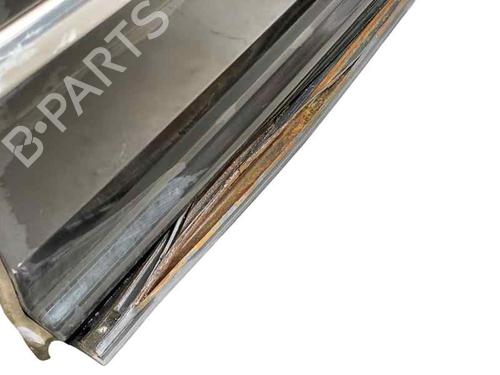 Dør venstre fortil Dør venstre fortil VW PHAETON (3D1, 3D2, 3D3, 3D4, 3D6, 3D7, 3D8, 3D9) 3.2 V6 (241 hp) 29021618 29021618