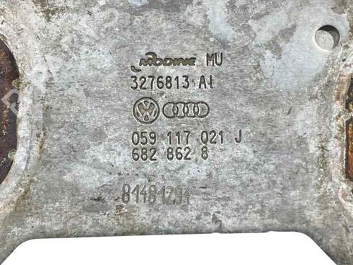 Radiateur D'huile VW TOUAREG (7LA, 7L6, 7L7) 3.0 V6 TDI (225 hp) 27449827