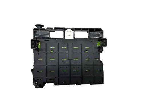 fuse-box-peugeot-206-saloon-2007-31080816 main image