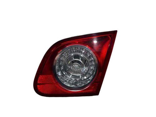 right-tailgate-light-vw-passat-b6-3c2-2005-2006-2007-2008-2009-2010-2011-32358298 main image