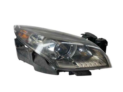 Højre forlygte RENAULT MEGANE III Hatchback (BZ0/1_, B3_) 1.5 dCi (106 hp) 30051813