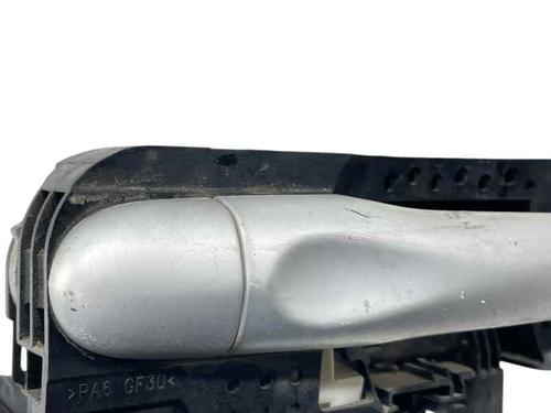 front-right-exterior-door-handle-renault-megane-iii-hatchback-bz01_-b3_-2008-30051809 main image