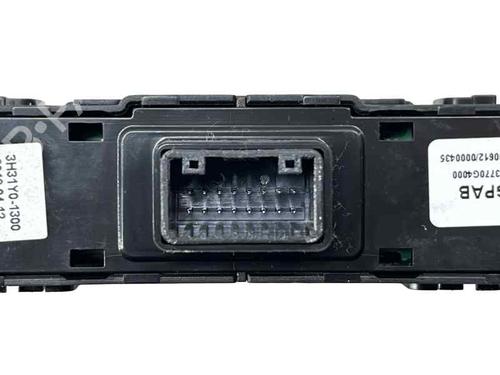 display-monitor-hyundai-i30-pde-pd-pden-2016-31848283 main image