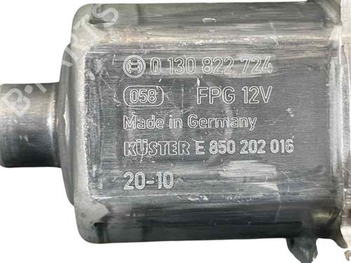 Used Rear right window mechanism Rear right window mechanism SEAT ATECA (KH7, KHP) 1.0 TSI (110 hp) 24224533 24224533