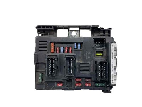 Used Fuse box Fuse box PEUGEOT PARTNER MPV (5_, G_) 1.9 D (69 hp) 29875634 29875634