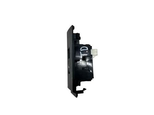 Used Right rear window switch Right rear window switch TOYOTA AURIS (_E18_) 1.8 Hybrid (ZWE186_, ZWE186R) (136 hp) 34237175 34237175