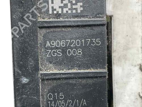 Front right lock MERCEDES-BENZ SPRINTER 3,5-t Van (B906) 313 CDI (906.631, 906.633, 906.635, 906.637) | BP29993757C97